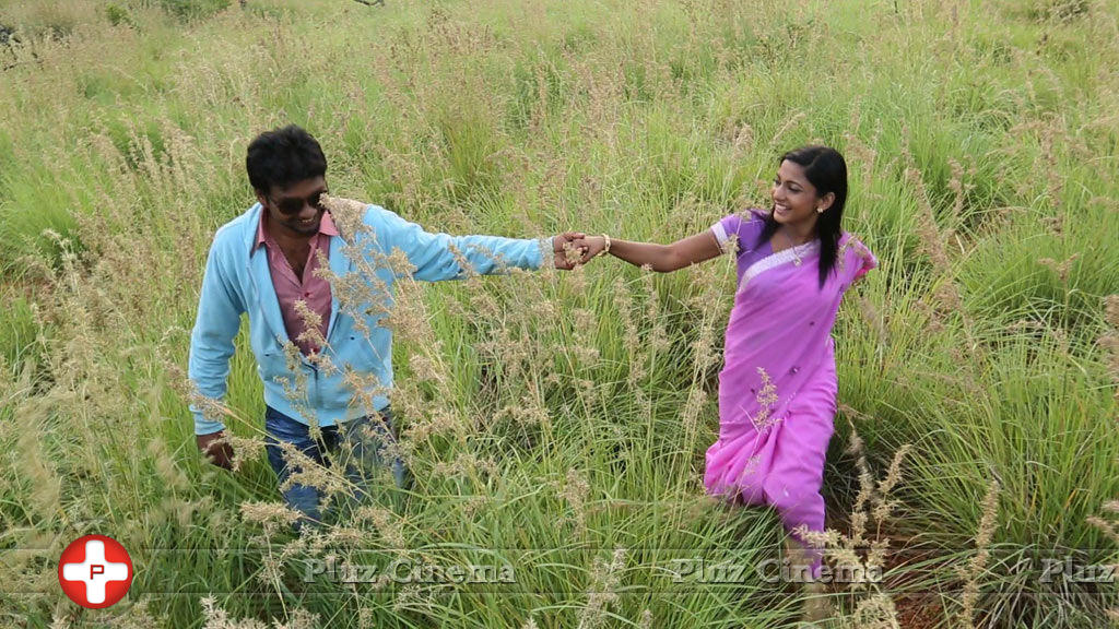 Olichithiram Movie Stills | Picture 753040