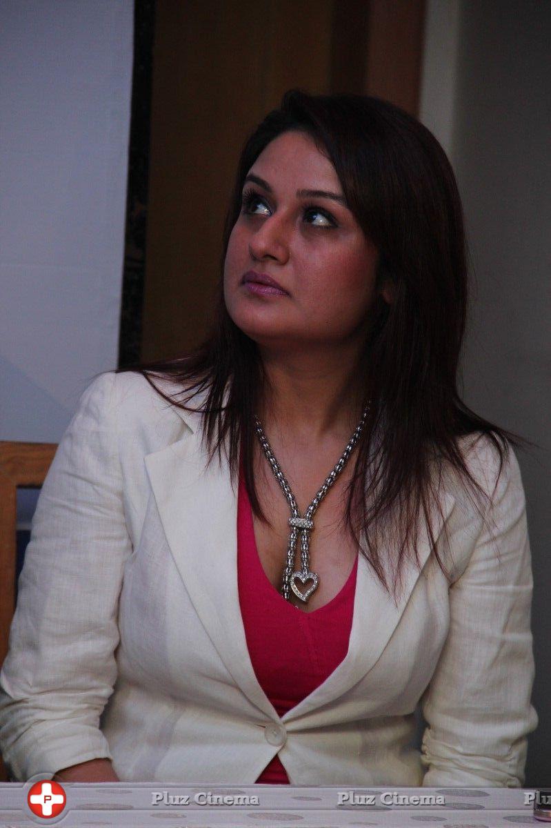 Sonia Agarwal - The May Queen Ball 2014 Press Meet Photos | Picture 753851