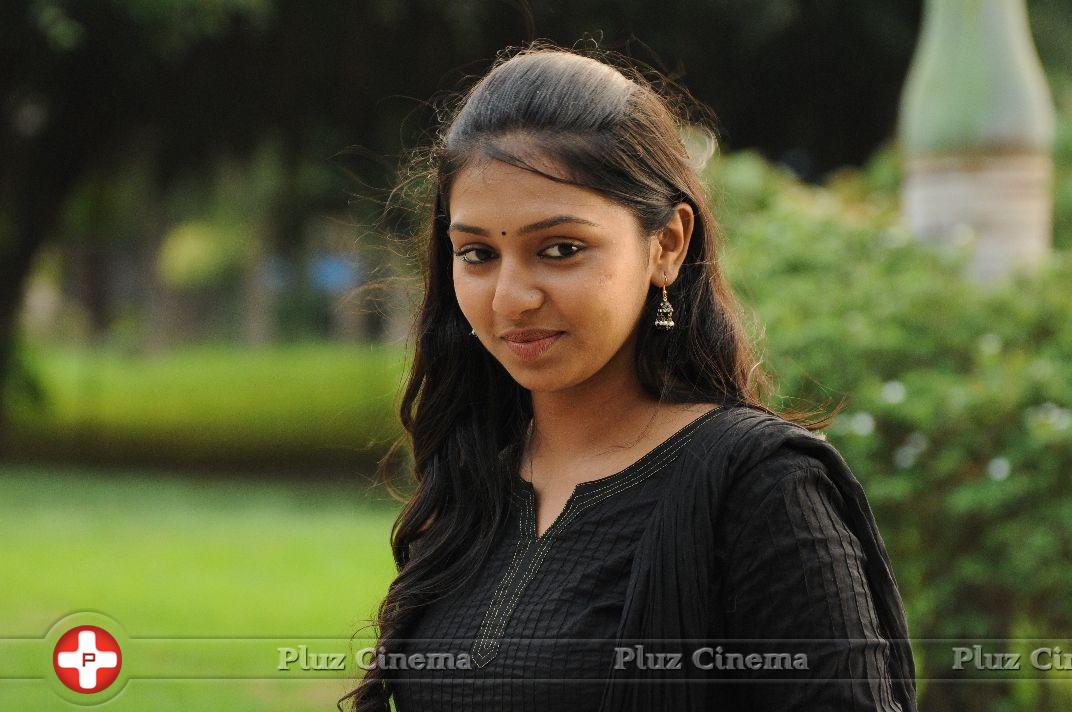 Lakshmi Menon - Manja Pai Movie Stills | Picture 759185