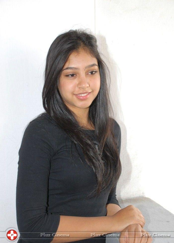 Niti Taylor Latest Stills | Picture 793424