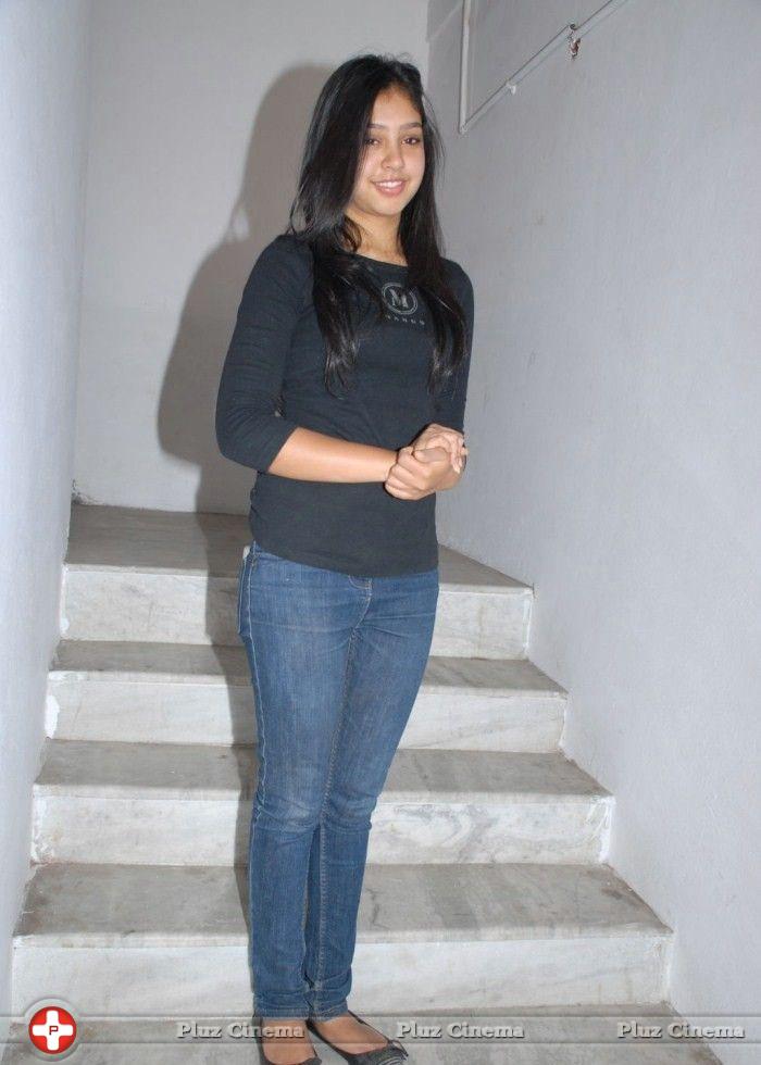 Niti Taylor Latest Stills | Picture 793435