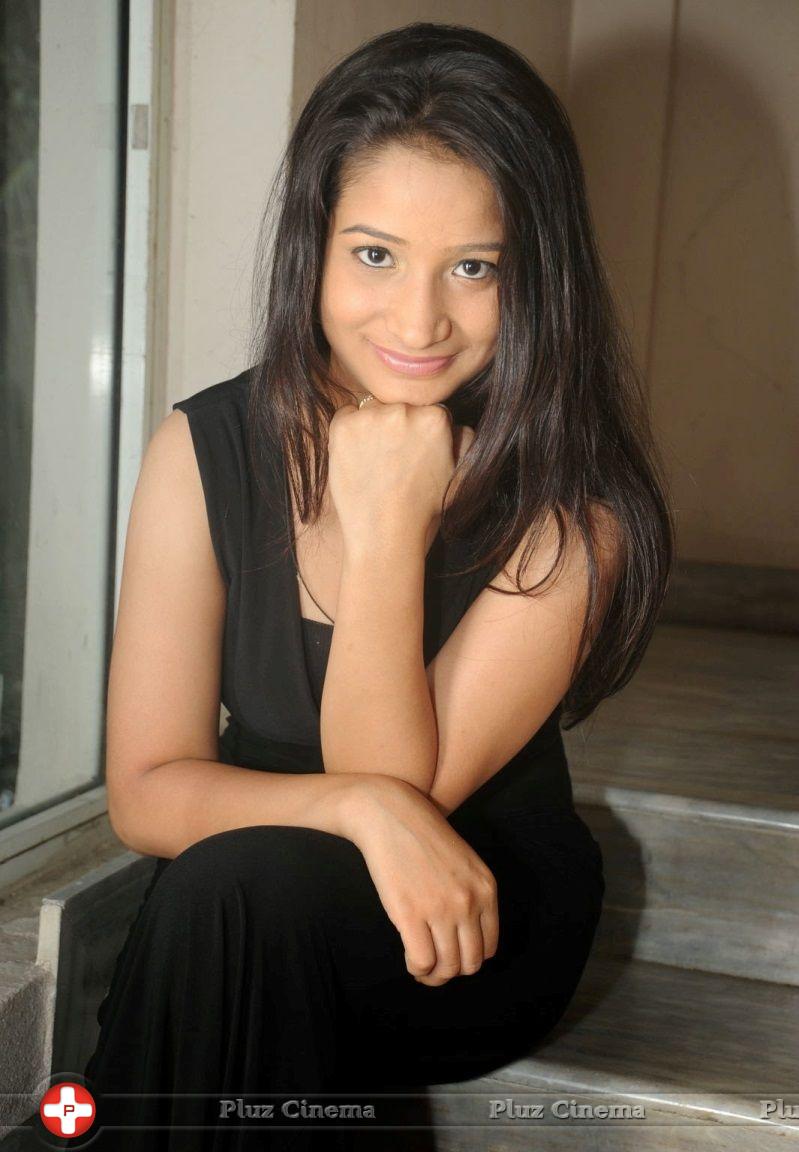 Santoshi Sharma Hot in Black Stills | Picture 796558