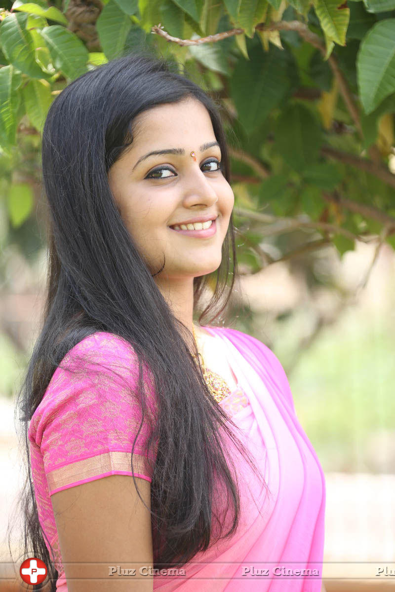 Samskruthy Shenoy in Pink Saree Photos | Picture 796960