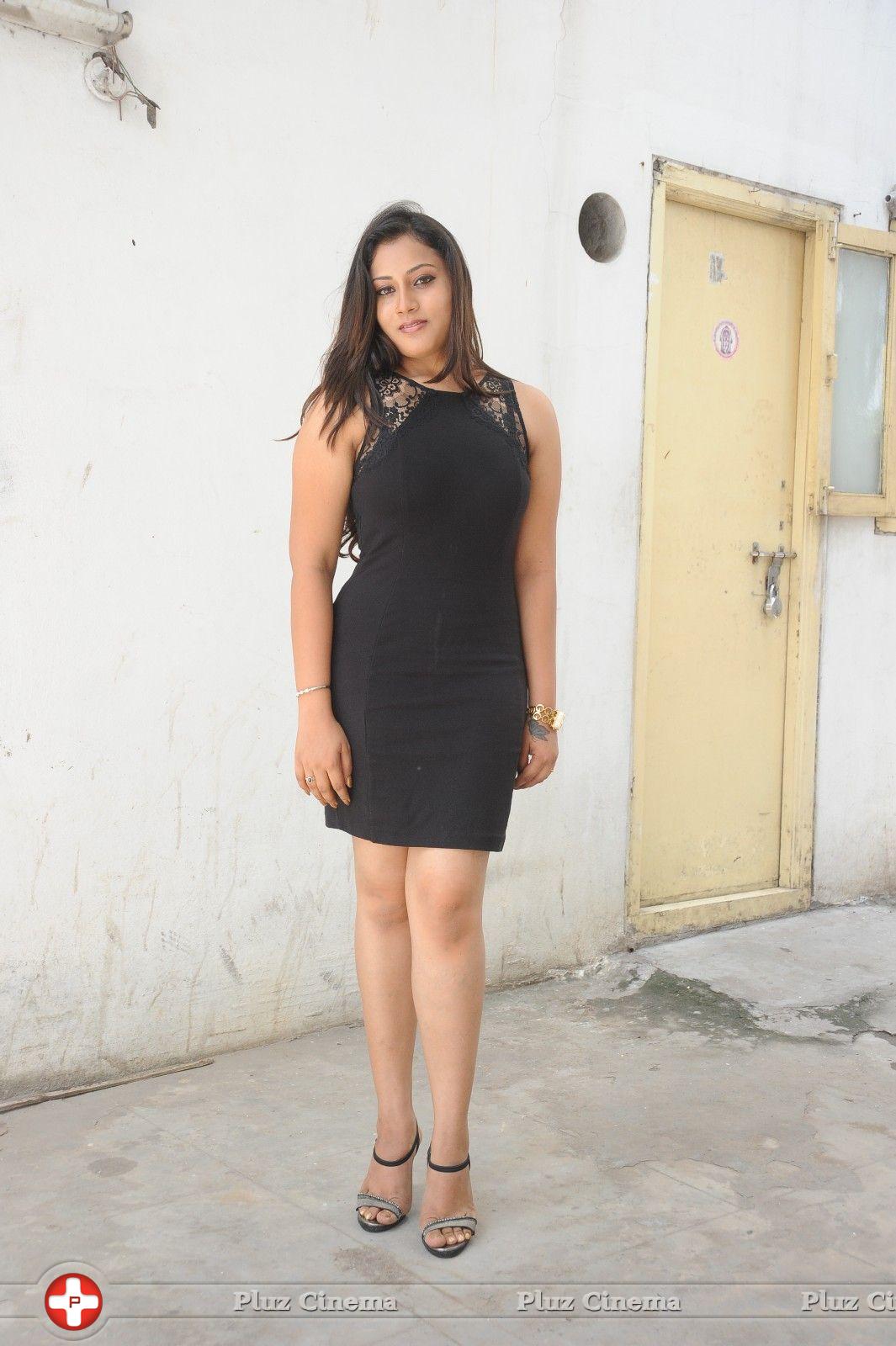 Sharika Latest Gallery | Picture 798137