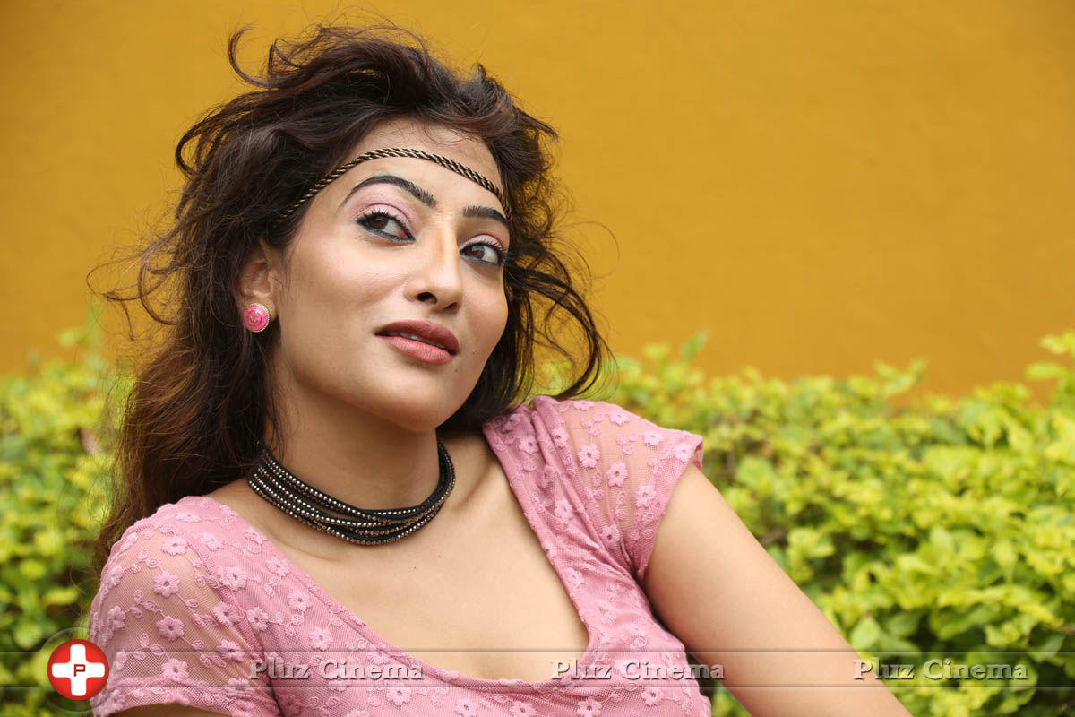 Alanki Spicy Stills | Picture 811128