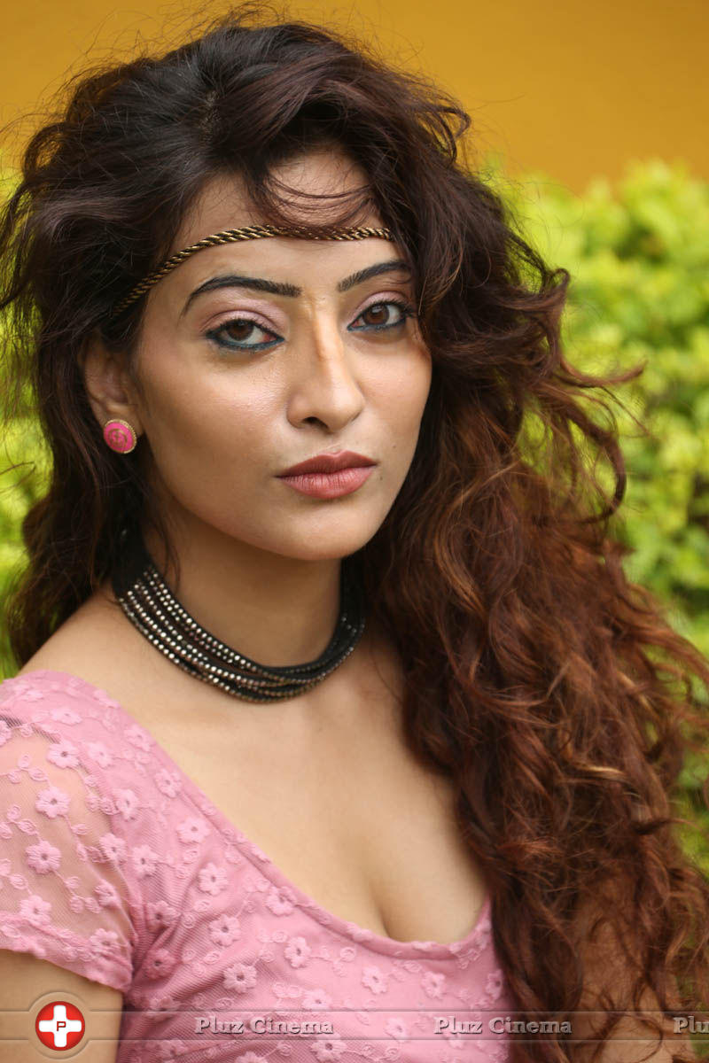 Alanki Spicy Stills | Picture 811134