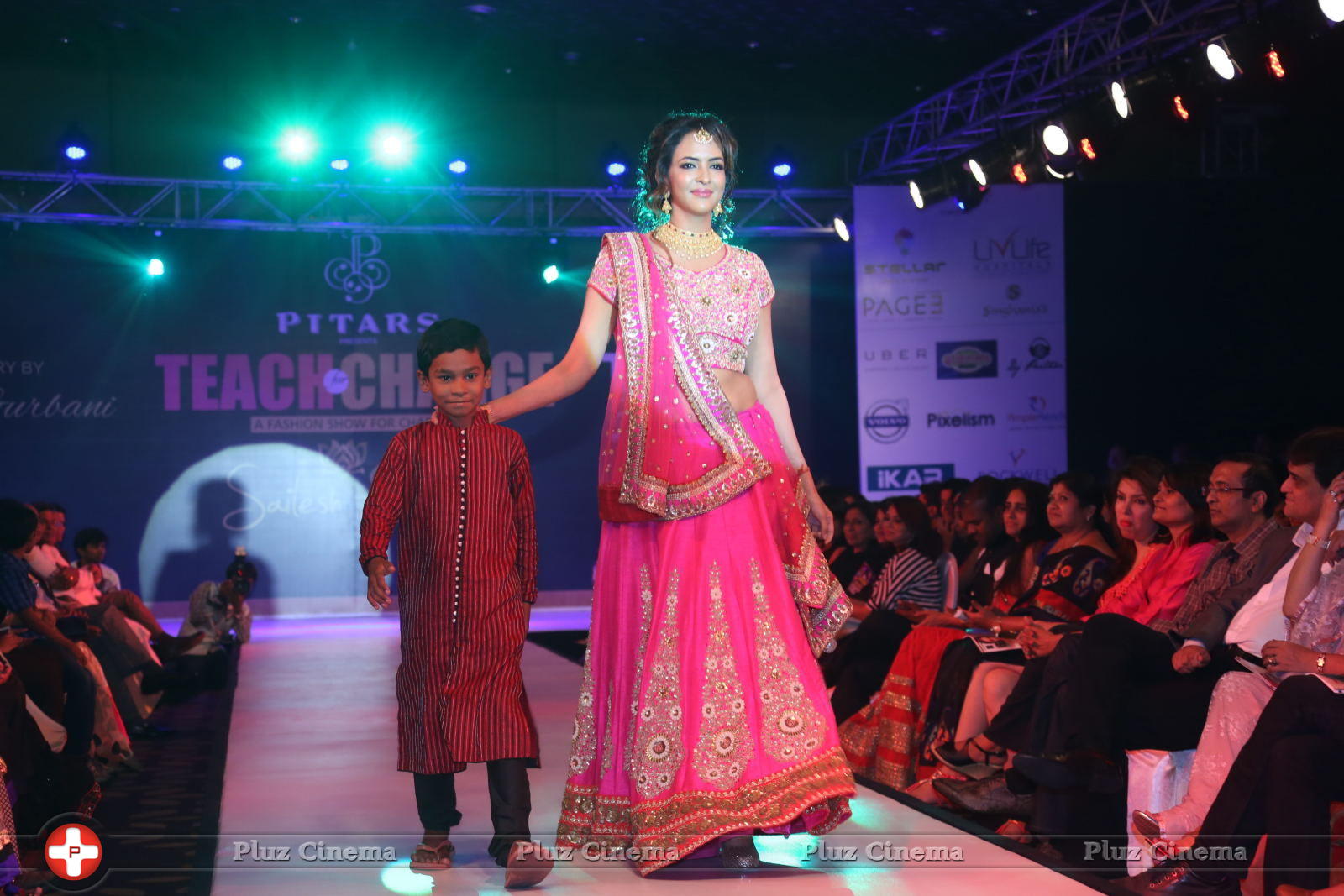 Lakshmi Manchu - Celebrities at Teach for Change Fashion Show Photos | Picture 776355