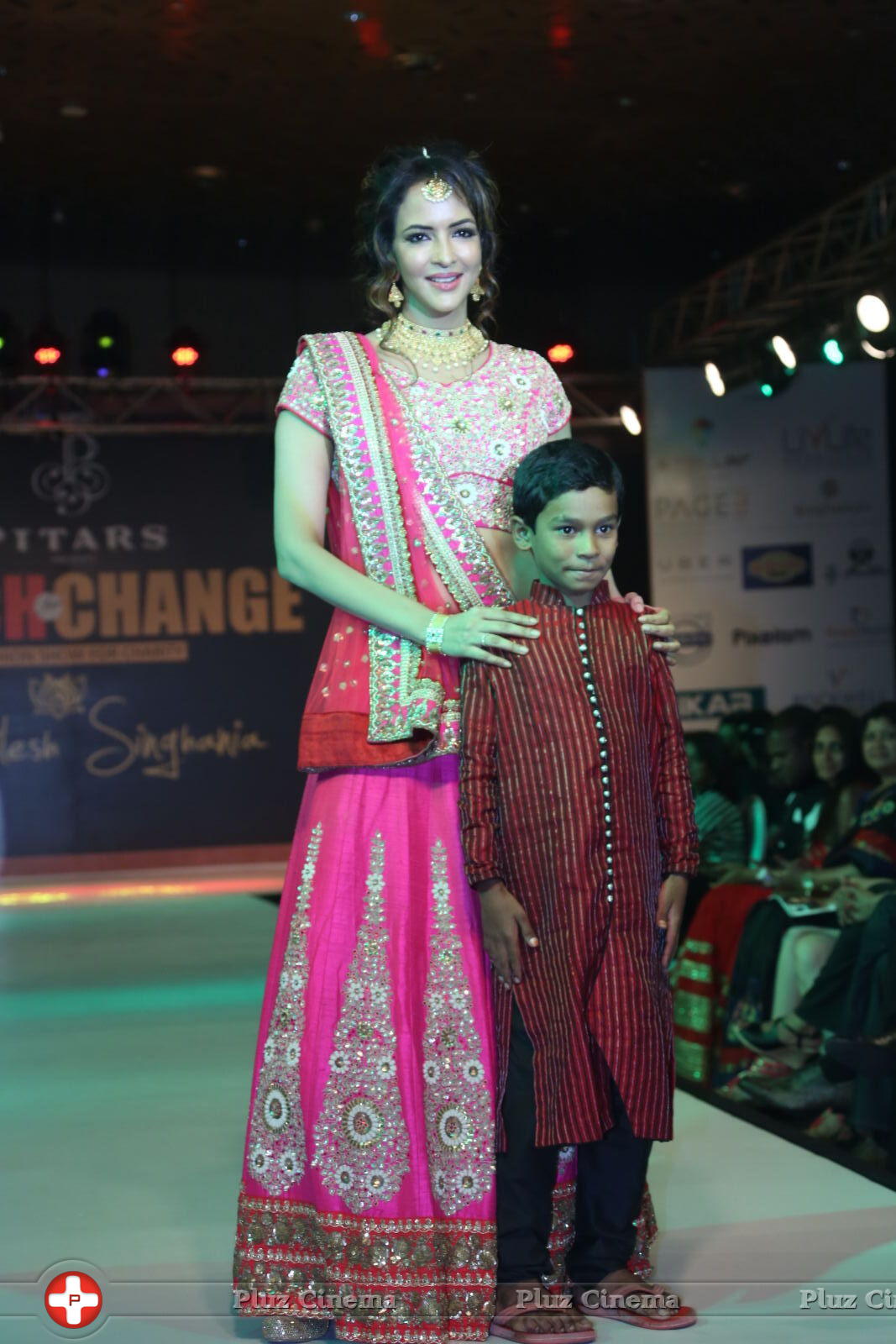 Lakshmi Manchu - Celebrities at Teach for Change Fashion Show Photos | Picture 776357
