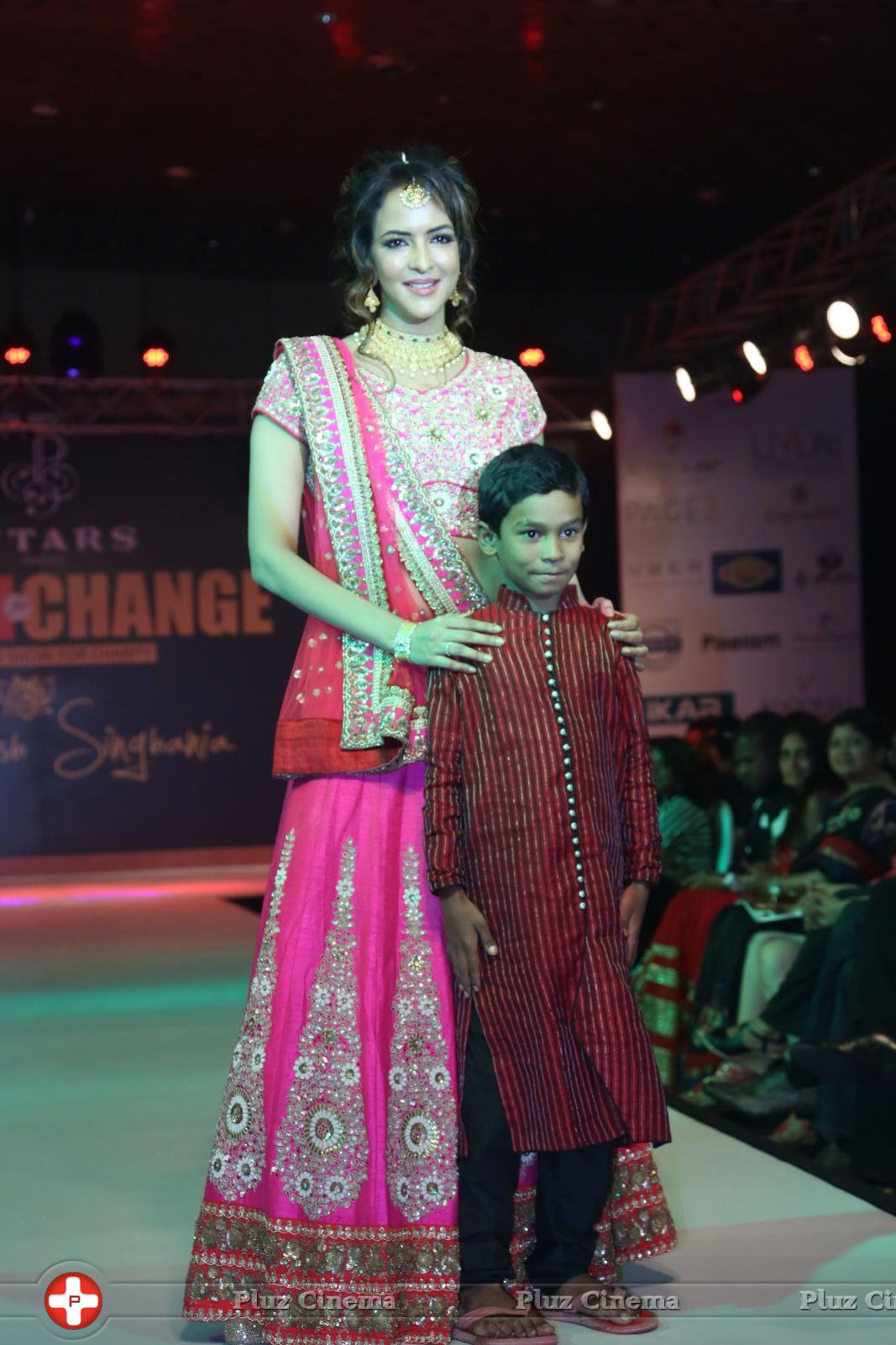 Lakshmi Manchu - Celebrities at Teach for Change Fashion Show Photos | Picture 776358