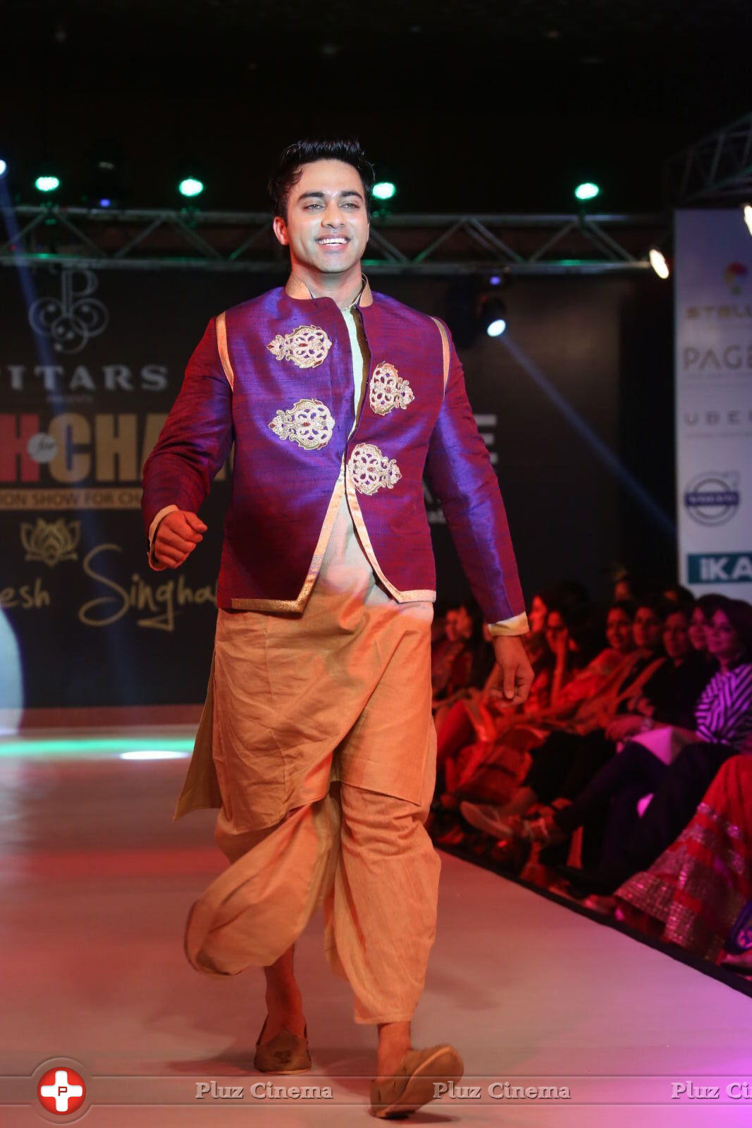Navdeep - Celebrities at Teach for Change Fashion Show Photos | Picture 776482