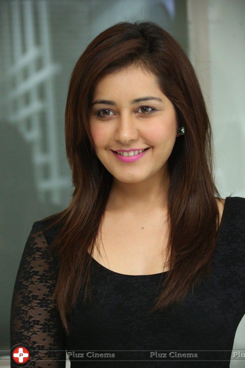Raashi Khanna - Heroines at SIIMA Awards 2014 Pre Party Stills | Picture 780047