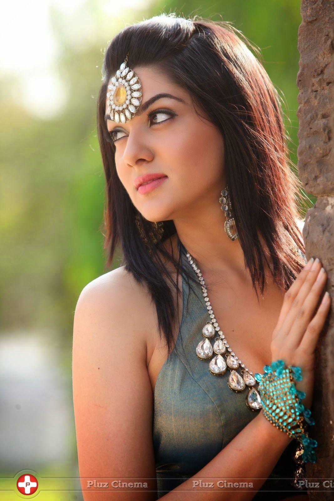 Sakshi Chowdary Spicy Stills | Picture 760499