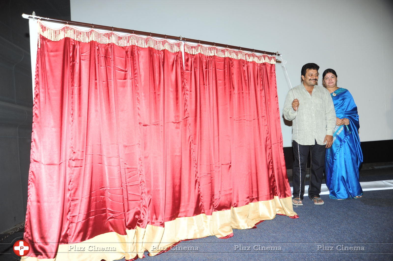 Galipatam Movie First Look Launch Stills | Picture 765898