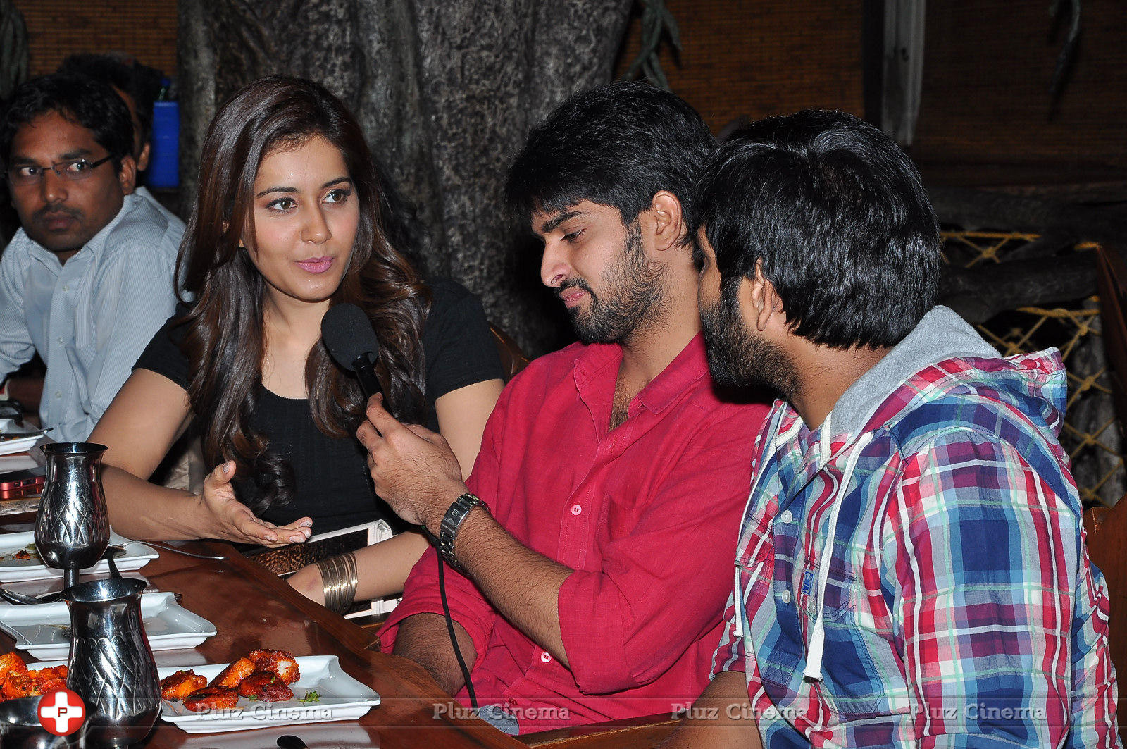 Oohalu Gusagusalade Team Gifts I Phone 5S To Radio Mirchi Contest Winner Photos | Picture 769180