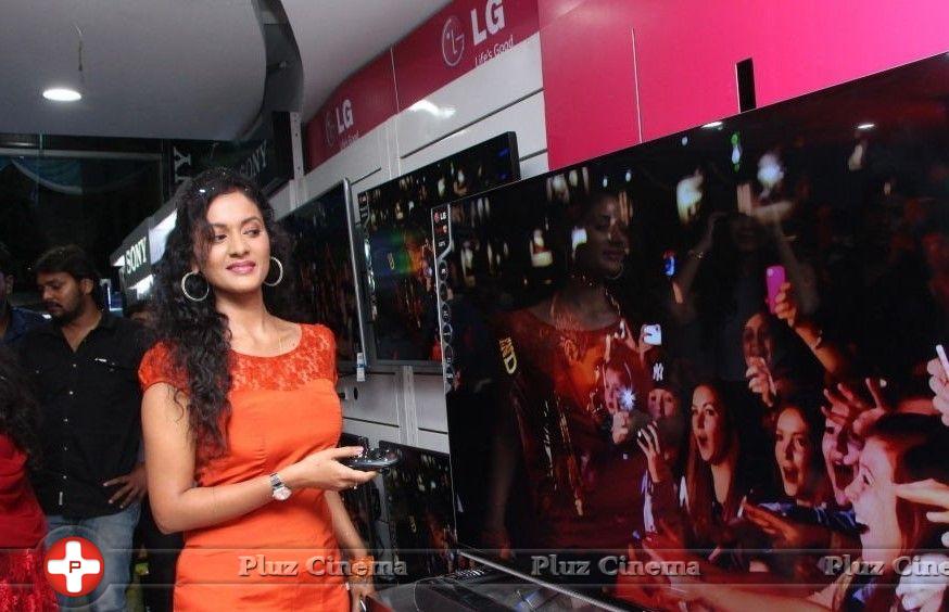 Ritu Varma Launches Yes Mart at Habsiguda Photos | Picture 839553