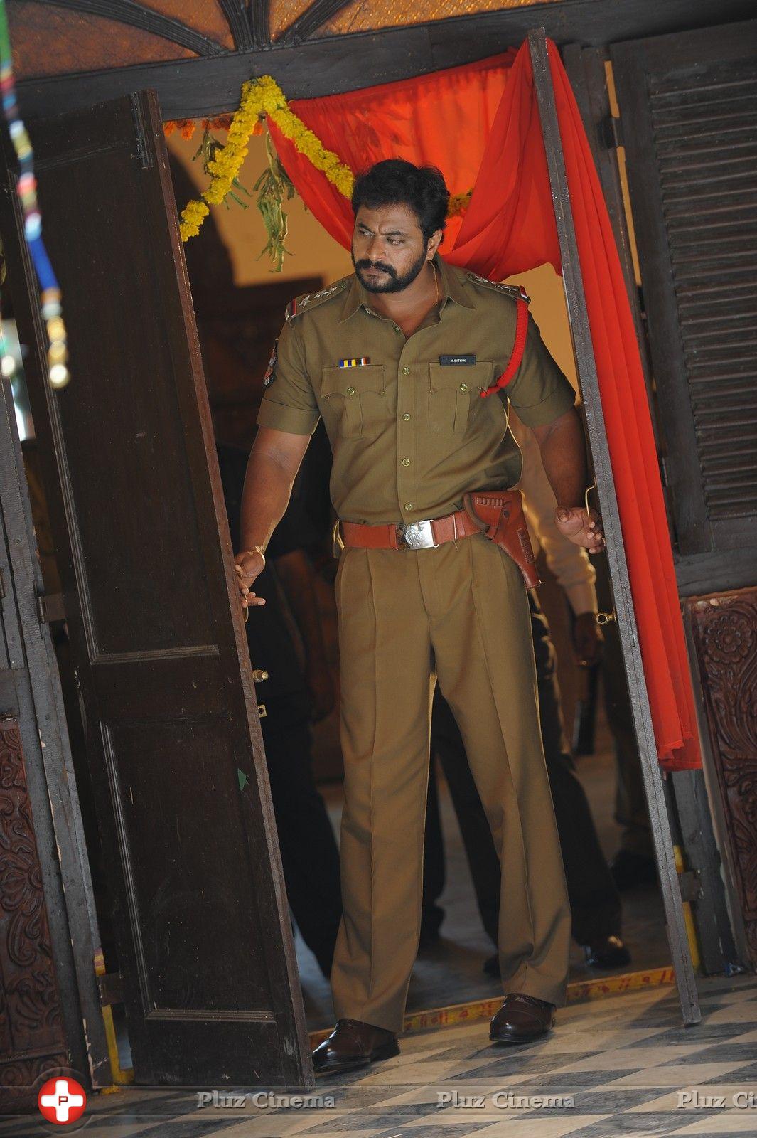 Director Bharat Parepalli's New Movie Stills | Picture 820341
