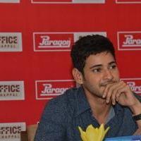 Mahesh Babu - Mahesh Babu at Paragon Chappal Press Meet Stills | Picture 820742