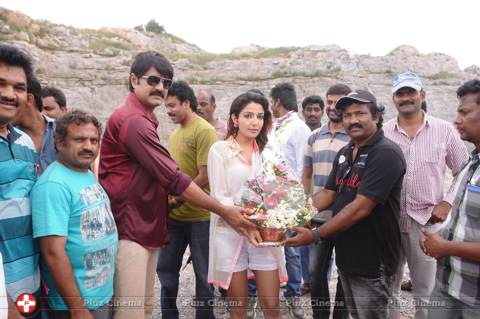 Dhee Ante Dhee Movie Shooting Spot Stills | Picture 821891