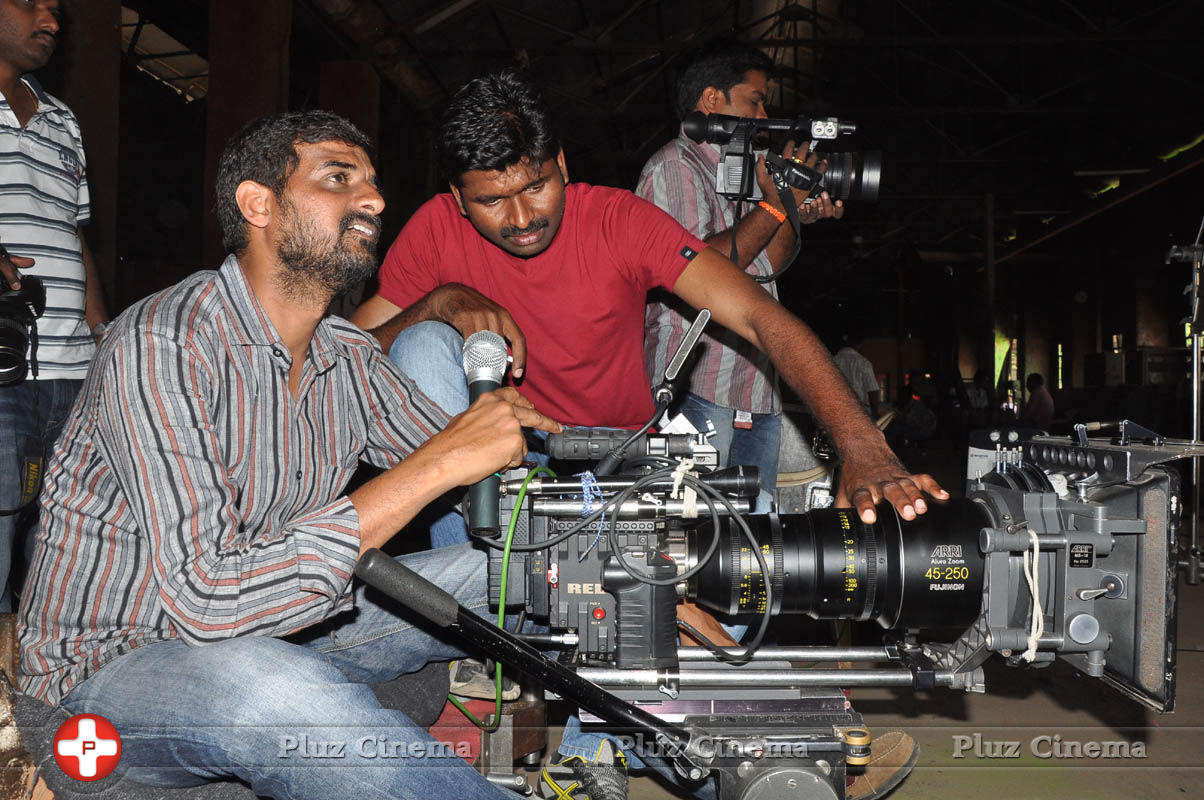 Dhee Ante Dhee Movie Working Stills | Picture 825046