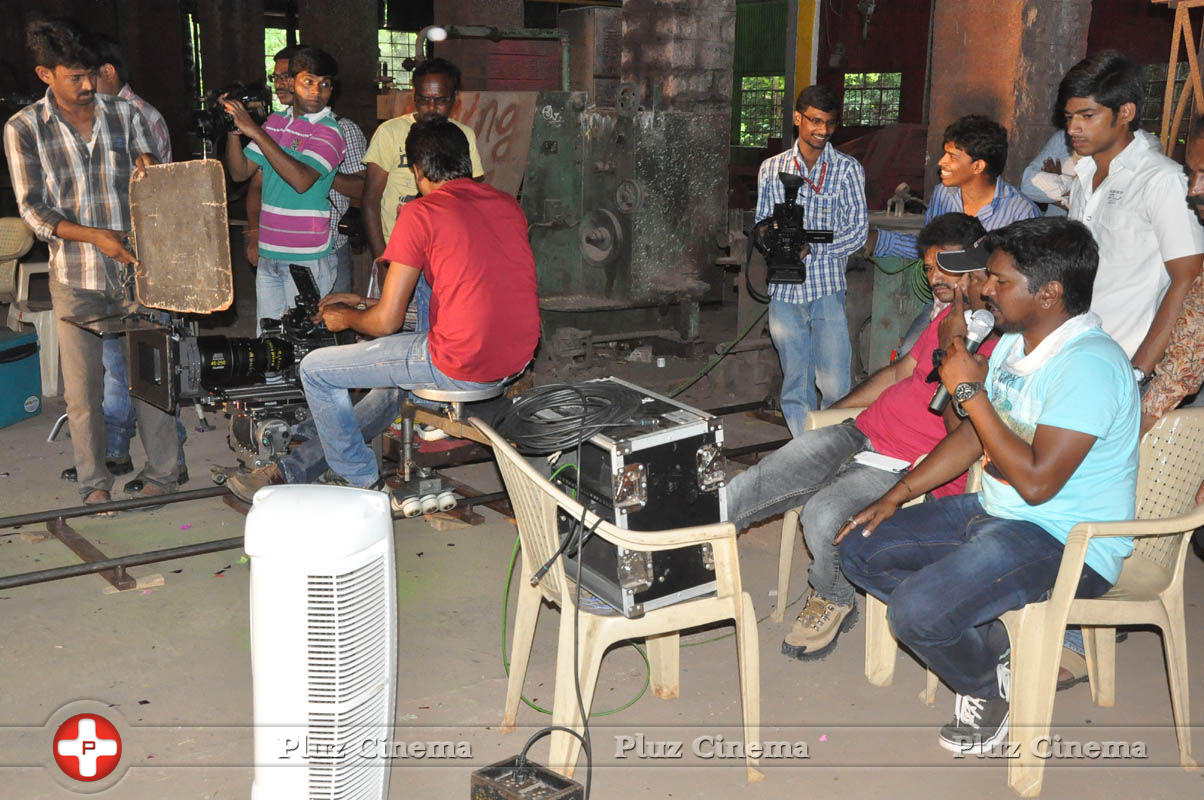 Dhee Ante Dhee Movie Working Stills | Picture 825055