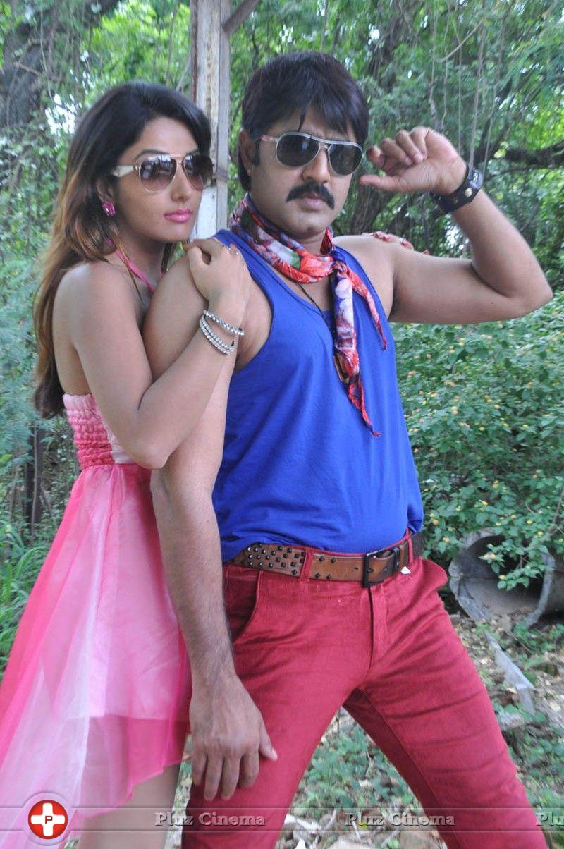 Dhee Ante Dhee Movie Photos | Picture 825011