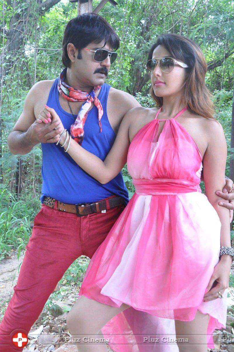 Dhee Ante Dhee Movie Photos | Picture 825018