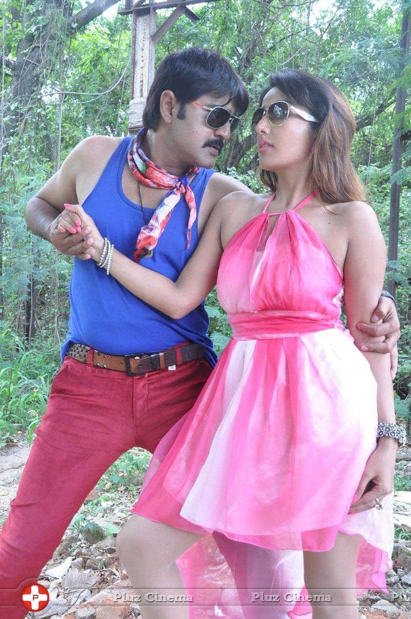Dhee Ante Dhee Movie Photos | Picture 825019