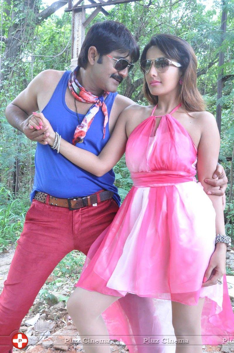 Dhee Ante Dhee Movie Photos | Picture 825021