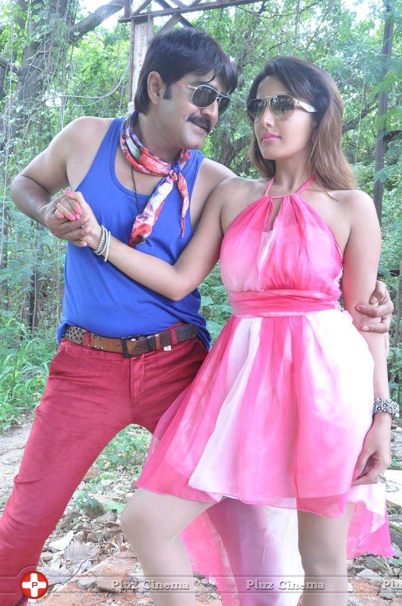 Dhee Ante Dhee Movie Photos | Picture 825022
