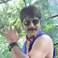 Srikanth Meka - Dhee Ante Dhee Movie Photos | Picture 825024
