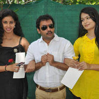 Katrina Karina Madhyalo Kamal Haasan Movie Opening Photos | Picture 828022
