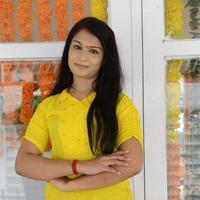 Sonali Cute Pictures