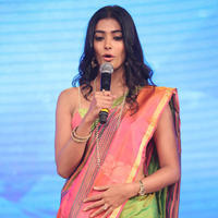 Pooja Hegde - Oka Laila Kosam Movie Platinum Disc Function Photos | Picture 829488