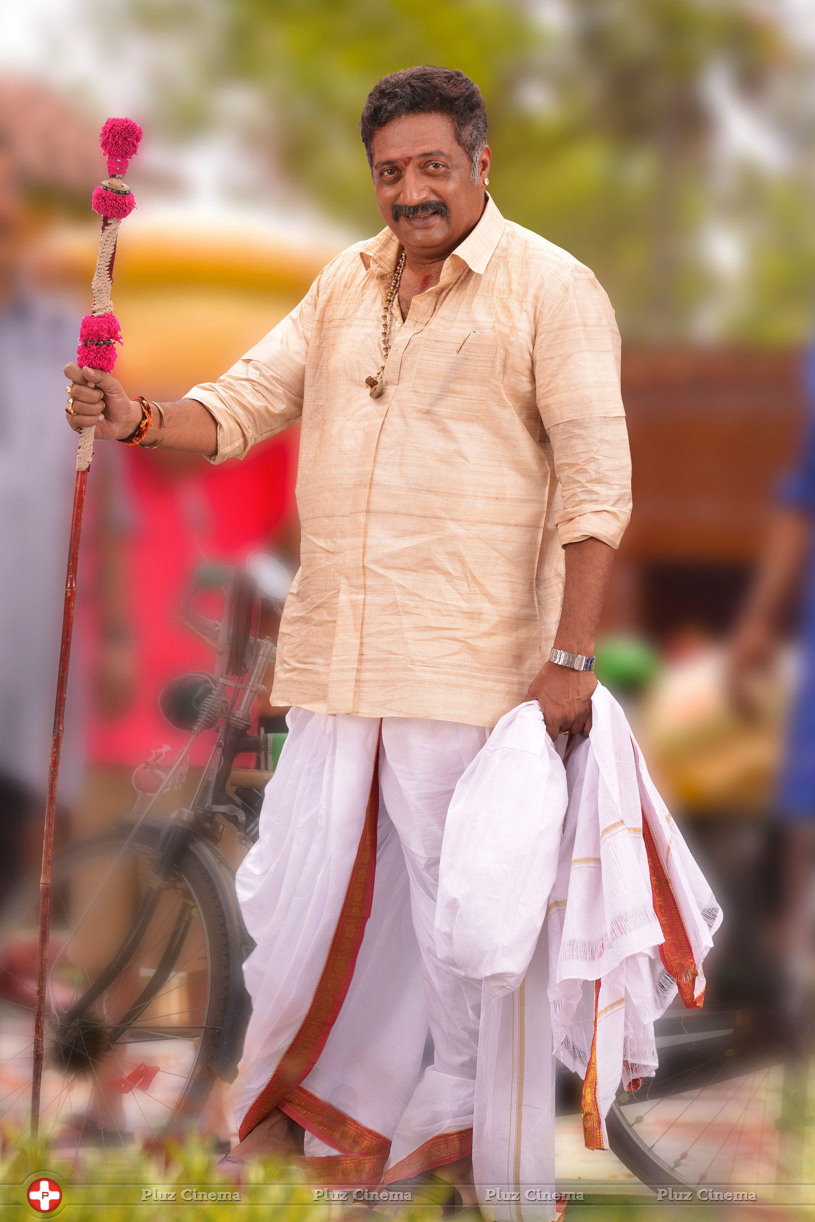 Prakash Raj - Govindudu Andarivadele Movie New Stills | Picture 830930