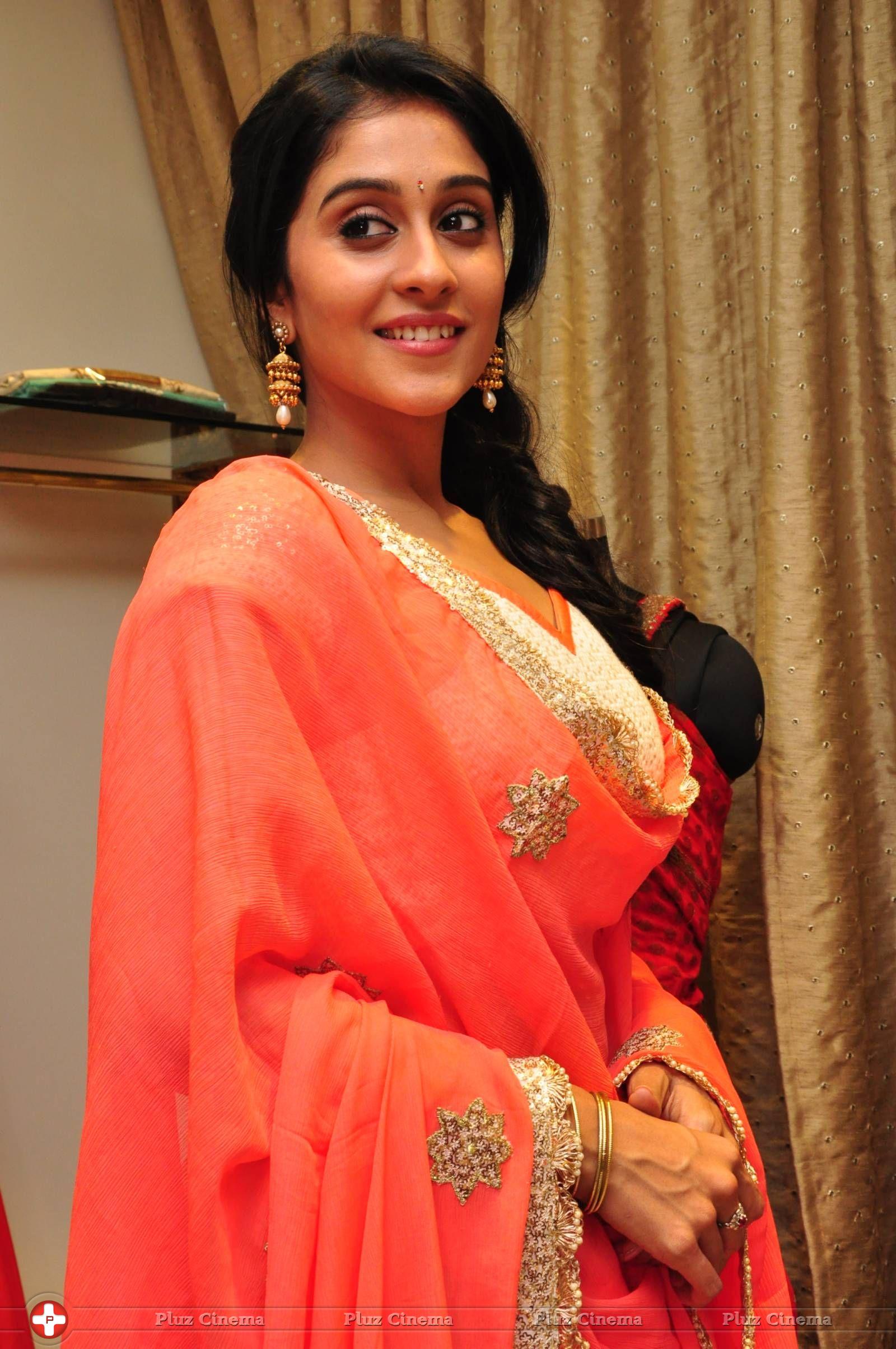 Picture 833312 Regina Cassandra Actress Regina Cassandra Launches Contemporary Collections 