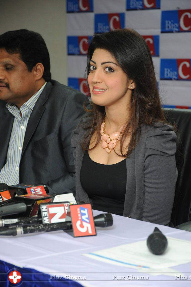 Pranitha Launches Big C Dussehra Offers Photos | Picture 834819