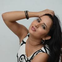 Ishika Singh Hot Gallery | Picture 835728