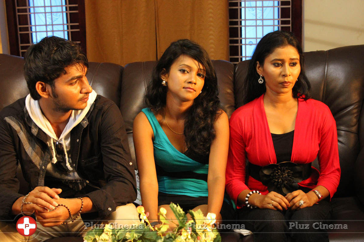 Toll Free No 143 Movie Photos | Picture 836489